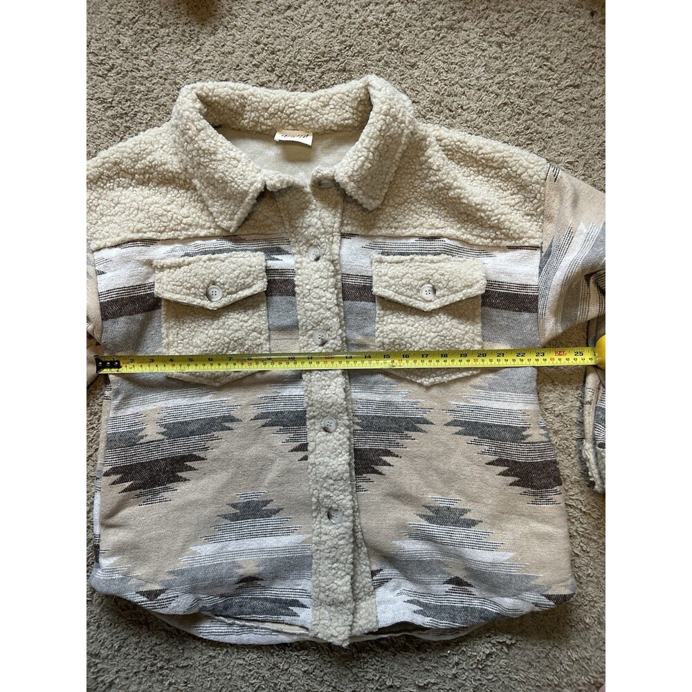GOOD New In Aztec Sherpa Shacket L Southwestern Western boho cabincore - Picture 5 of 14